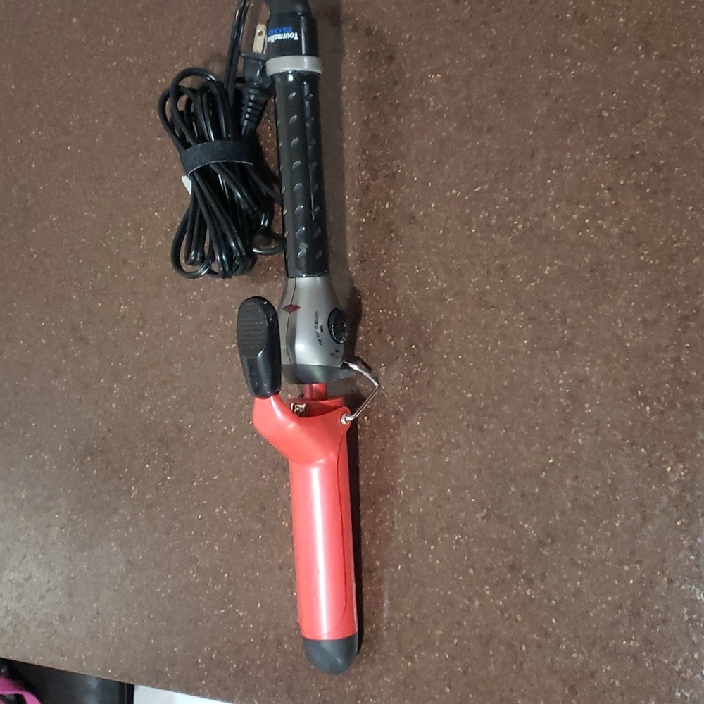 BaBylissPro Tourmaline 500 Ceramic Culring Iron. Excellent Condition.